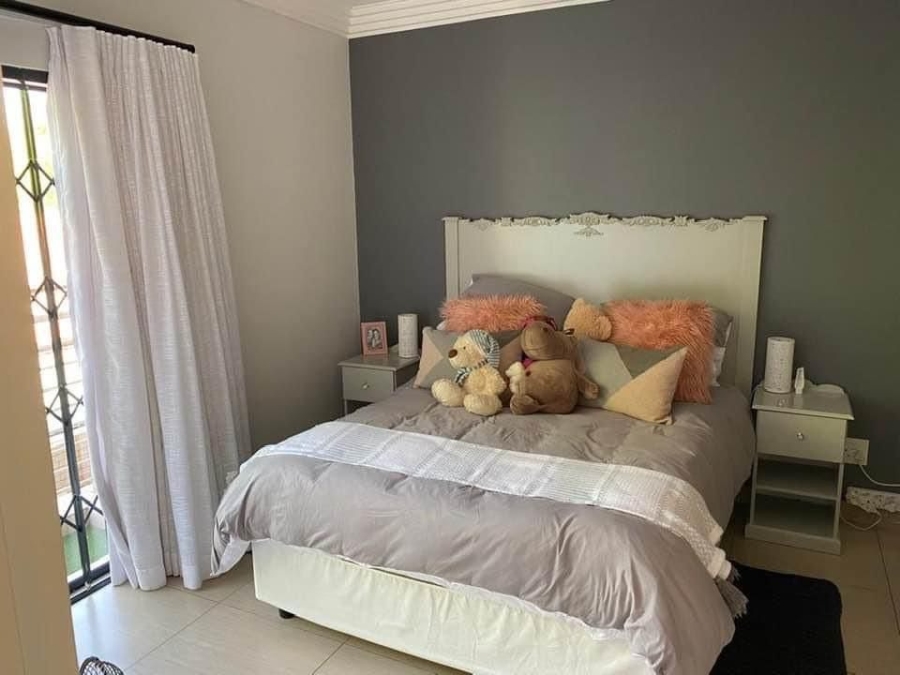 1 Bedroom Property for Sale in Die Bult North West